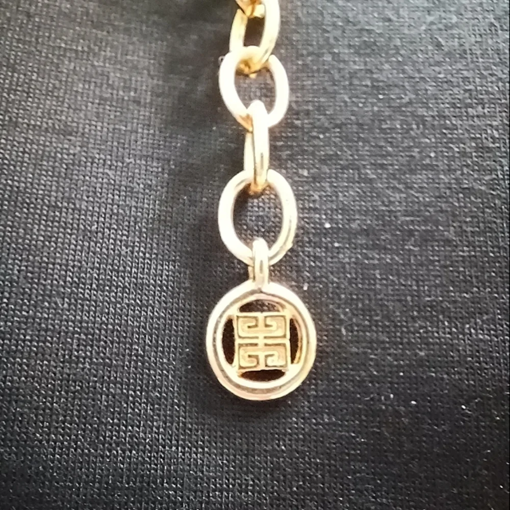 Rare Givenchy Paris Faux Pearl Matte Gold Necklace Vintage 1980s